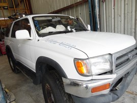 1998 Toyota 4Runner SR5 White 3.4L AT 4WD #Z24633